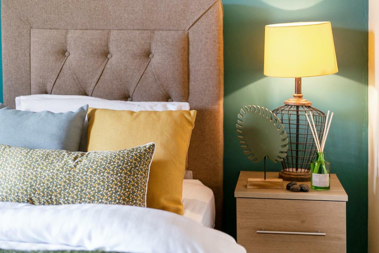 Stylish Cottage - Parking - Garden - Sleeps 6 Cambridge  Esterno foto