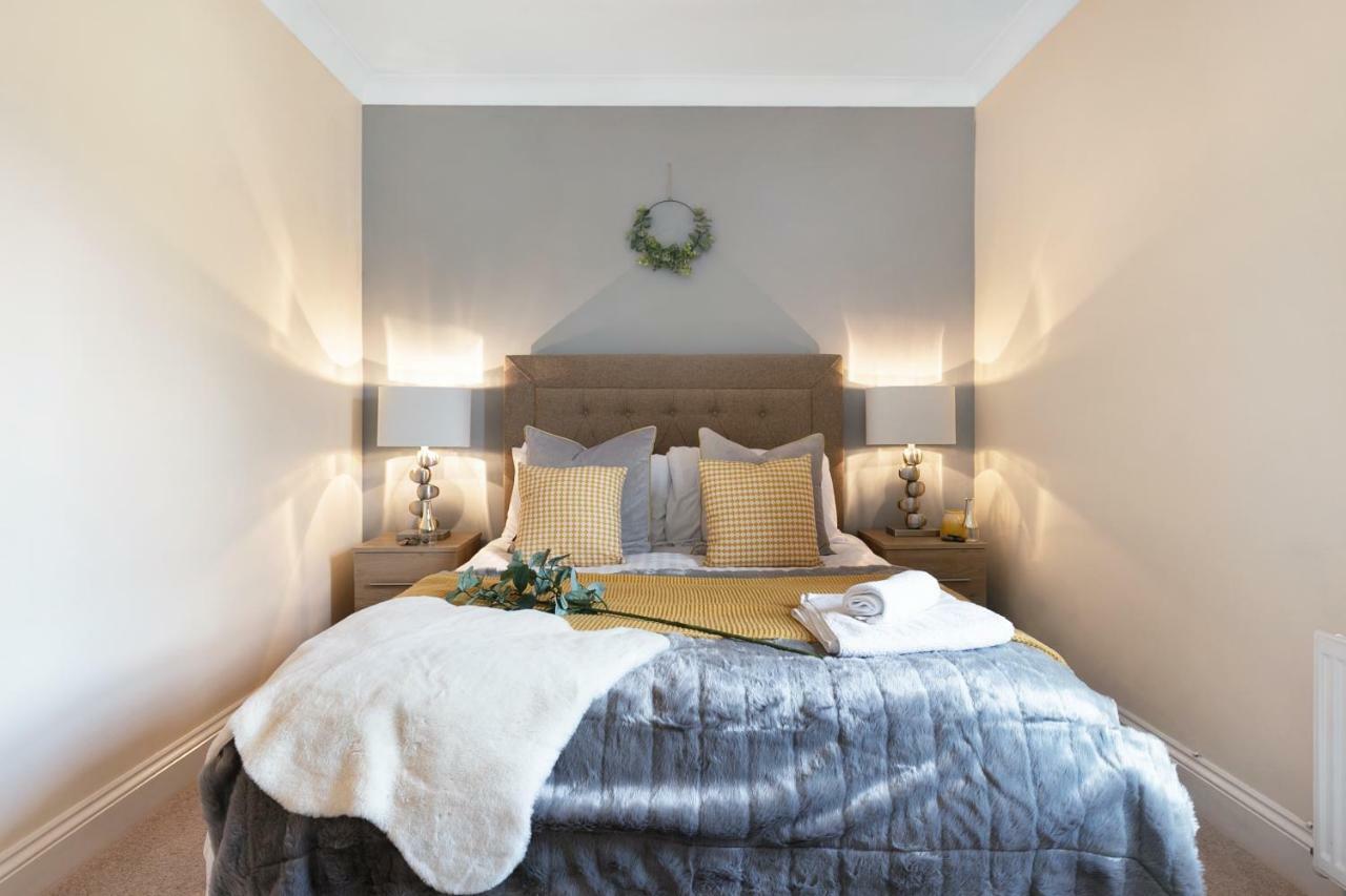 Stylish Cottage - Parking - Garden - Sleeps 6 Cambridge  Esterno foto
