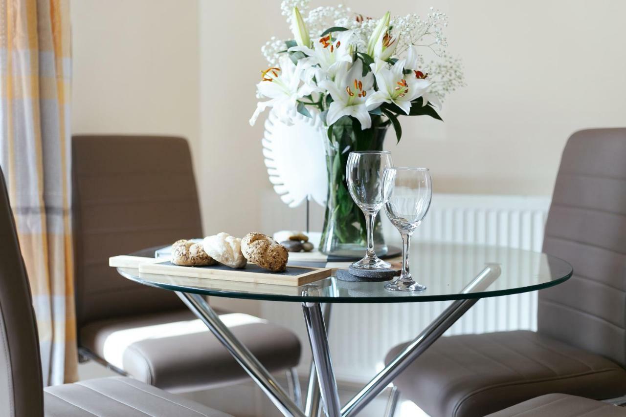Stylish Cottage - Parking - Garden - Sleeps 6 Cambridge  Esterno foto